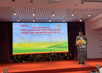 Hợp tác đẩy mạnh triển khai thanh toán không dùng tiền mặt trong lĩnh vực y tế