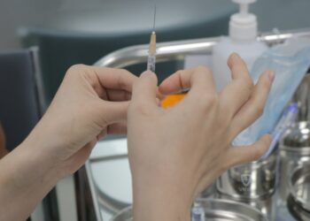 Cấp phép vaccine sốt xuất huyết, zona thần kinh và phế cầu 23