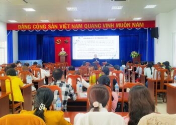 Hội nghị tập huấn công tác Y tế trường học cho nhân viên phụ trách y tế trường học của các trường trên địa bàn tỉnh năm 2024