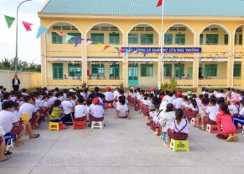 Truyền thông phòng bệnh sốt xuất huyết và tay chân miệng trong trường học