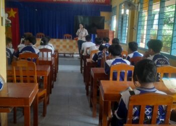 Sinh hoạt chuyên đề về Chăm sóc sức khoẻ sinh sản Vị thành niên
