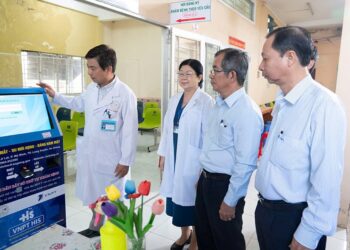 Bệnh viện Mắt – Tai mũi họng – Răng hàm mặt An Giang khai trương  dịch vụ thanh toán không dùng tiền mặt