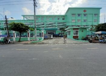 Trung tâm Y tế thành phố Long Xuyên đẩy mạnh cung ứng dịch vụ trong  bảo vệ, chăm sóc và nâng cao sức khỏe cho nhân dân trong tình hình mới