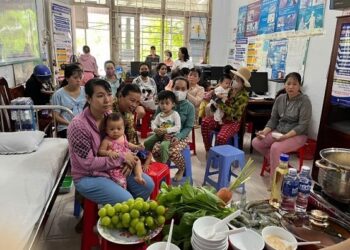 Thực hành dinh dưỡng cho phụ nữ mang thai và bà mẹ có con nhỏ