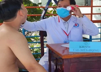 Trung tâm Y tế huyện Châu Phú khám sức khỏe nghĩa vụ quân sự năm 2025