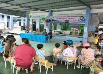 An Hảo tuyên truyền phòng bệnh trong trường học