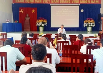 Đảng ủy Trung tâm Y tế Tri Tôn tổ chức quán triệt, triển khai nghị quyết Hội nghị lần thứ 10 Ban chấp hành Trung ương đảng khóa XIII