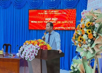 Trung tâm Y tế Châu Phú tổ chức họp mặt kỷ niệm 70 năm ngày Thầy thuốc Việt Nam