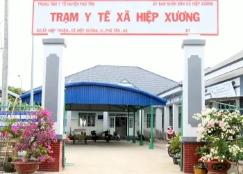 Phú Tân có 07/18 Trạm Y tế đạt chuẩn quốc gia về y tế xã