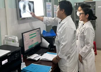 Trung tâm Y tế hội chẩn ca bệnh khó