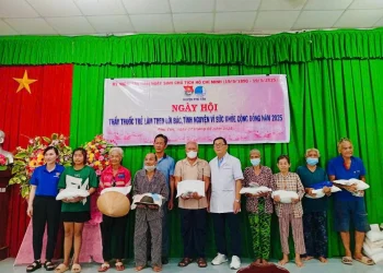 Phú Tân: Ngày hội “Thầy thuốc trẻ làm theo lời Bác, tình nguyện vì sức khỏe cộng đồng” năm 2025