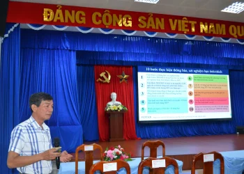 Tập huấn hướng dẫn tìm ca nhiễm và tăng cường chất lượng dịch vụ phòng, chống HIV/AIDS