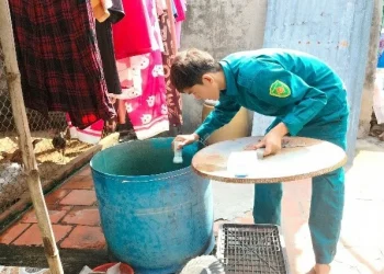 Chợ Vàm tổ chức chiến dịch diệt lăng quăng dựa vào cộng đồng đợt 2