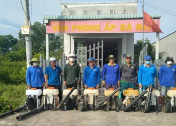 An Cư tổ chức phun hóa chất diệt muỗi diện rộng lần II