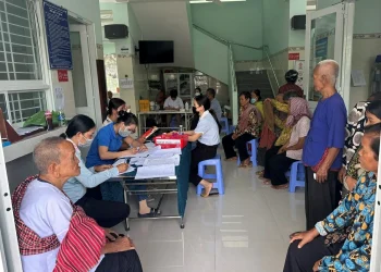 Xã An Tức khám sức khỏe người cao tuổi