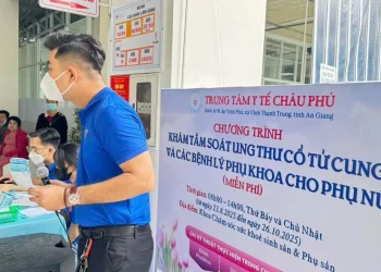 Trung tâm Y tế Châu Phú tổ chức khám phụ khoa và tầm soát ung thư cổ tử cung miễn phí cho phụ nữ từ 45 tuổi trở lên