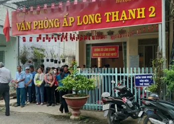 Trung tâm Y tế Phú Tân tăng cường phòng, chống bệnh sốt xuất huyết, tay chân miệng, COVID-19