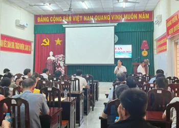 Trung tâm Y tế Phú Tân tổ chức lớp tập huấn “Kỹ thuật sơ cứu, cấp cứu ban đầu cho các cơ sở lao động” năm 2025