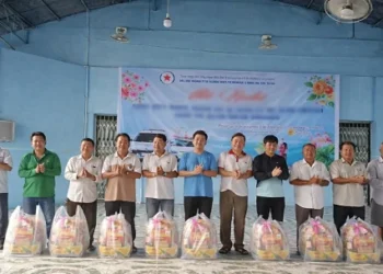 Những chuyến xe nhân đạo xã Cù Lao Giêng