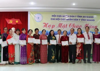 Hội Cựu Quân Dân y tỉnh An Giang: họp mặt chào mừng 71 năm ngày thầy thuốc Việt Nam (27/2/1955-27/2/2026)