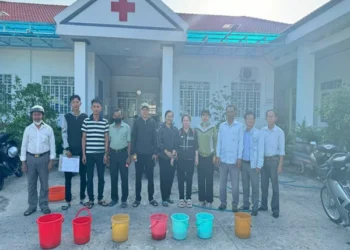 An Cư thực hiện chiến dịch vệ sinh môi trường, diệt lăng quăng chủ động