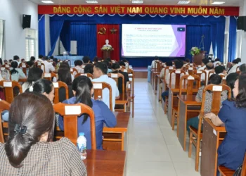 Đảng bộ bộ phận Trung tâm Kiểm soát Bệnh tật tỉnh An Giang tham dự Hội nghị nghiên cứu, học tập, quán triệt, tuyên truyền và triển khai thực hiện Nghị quyết Đại hội XIV của Đảng