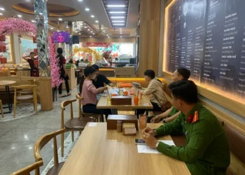 Phường Tân Châu kiểm tra an toàn thực phẩm