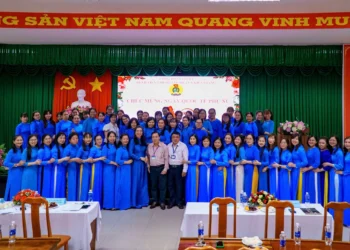 Bệnh viện Y dược cổ truyền Kiên Giang họp mặt kỷ niệm 116 năm ngày Quốc tế Phụ nữ