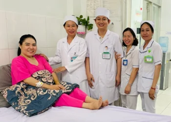 Trung tâm Y tế Hà Tiên tiếp tục phẫu thuật thành công trường hợp thai ngoài tử cung