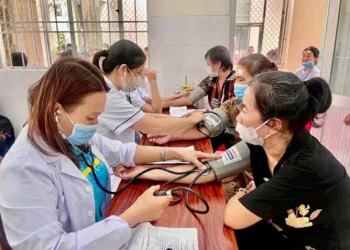 Hưởng ứng ngày sức khỏe thế giới (07/4) và ngày sức khỏe toàn dân: chung tay bảo vệ và nâng cao sức khỏe cộng đồng