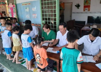 Trạm Y tế xã Mỹ Đức khám sàng lọc bệnh không lây nhiễm