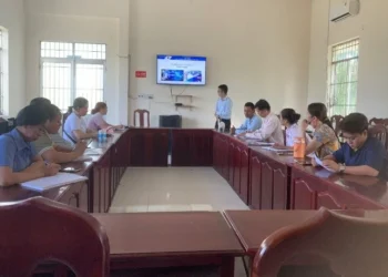 Trạm Y tế xã Giang Thành tổ chức tập huấn phần mềm bệnh án điện tử