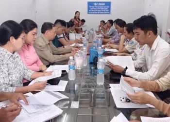 Tập huấn xây dựng công cụ dự báo thân thiện phòng, chống sốt xuất huyết Dengue trên địa bàn phường Châu Đốc