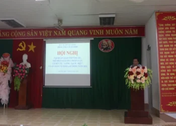 Tập huấn về giao tiếp ứng xử, phổ biến giáo dục pháp luật, cơ sở y tế “xanh – sạch – đẹp” và an toàn vệ sinh lao động năm 2026