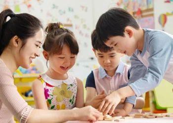 Chung tay bảo vệ, chăm sóc và giáo dục trẻ em