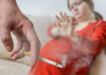 Tác hại của thuốc lá đối với phụ nữ mang thai