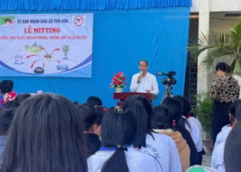 Xã Phú Hữu mít-tinh hưởng ứng Ngày ASEAN phòng, chống sốt xuất huyết