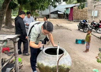 Chiến dịch chăm sóc sức khoẻ sinh sản địa bàn phường Châu Đốc