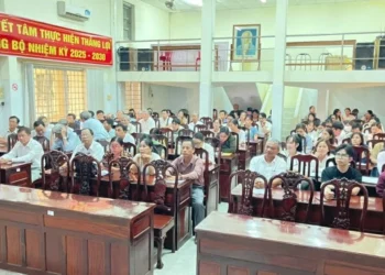 Trung tâm Y tế Phú Tân hưởng ứng xây dựng môi trường làm việc không khói thuốc lá năm 2026