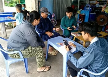 Hướng dẫn cài đặt Sổ sức khỏe điện tử cho người dân địa bàn phường Bình Đức