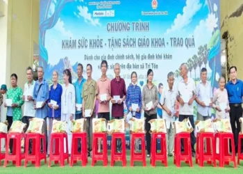 Xã Tây Yên: Hội nghị khen thưởng các cá nhân thực hiện tốt công tác dân số
