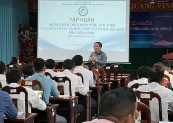 Tập huấn an toàn tiêm chủng tại Trung tâm Y tế Kiên Lương