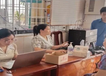 Bình Đức thẩm định, cấp giấy chứng nhận cơ sở đủ điều kiện an toàn thực phẩm