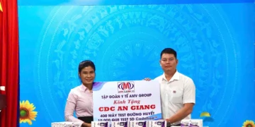 Trạm Y tế xã Vân Khánh: Khám sức khỏe cho người dân từ 60 tuổi trở lên