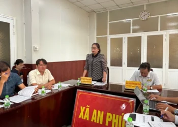 Bình Đức thẩm định, cấp giấy chứng nhận cơ sở đủ điều kiện an toàn thực phẩm