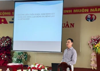 Tập huấn an toàn, vệ sinh lao động và phòng, chống bệnh nghề nghiệp năm 2026 tại Trung tâm Y tế Kiên Lương