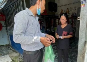 Trạm Y tế xã Mỹ Đức: Khám sức khỏe định kỳ cho người dân ấp Mỹ Hòa