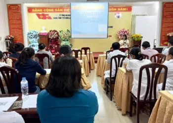 Kiểm tra, thẩm định điều kiện an toàn thực phẩm tại các cơ sở kinh doanh ăn uống