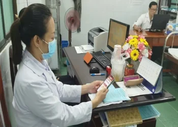 Trung tâm Kiểm soát bệnh tật tỉnh An Giang đẩy mạnh thực hiện cấp tài khoản định danh điện tử VNeID cho viên chức, người lao động
