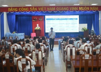 Khám sức khỏe cho hơn 1.300 học sinh trên địa bàn xã Châu Phú năm học 2026–2027